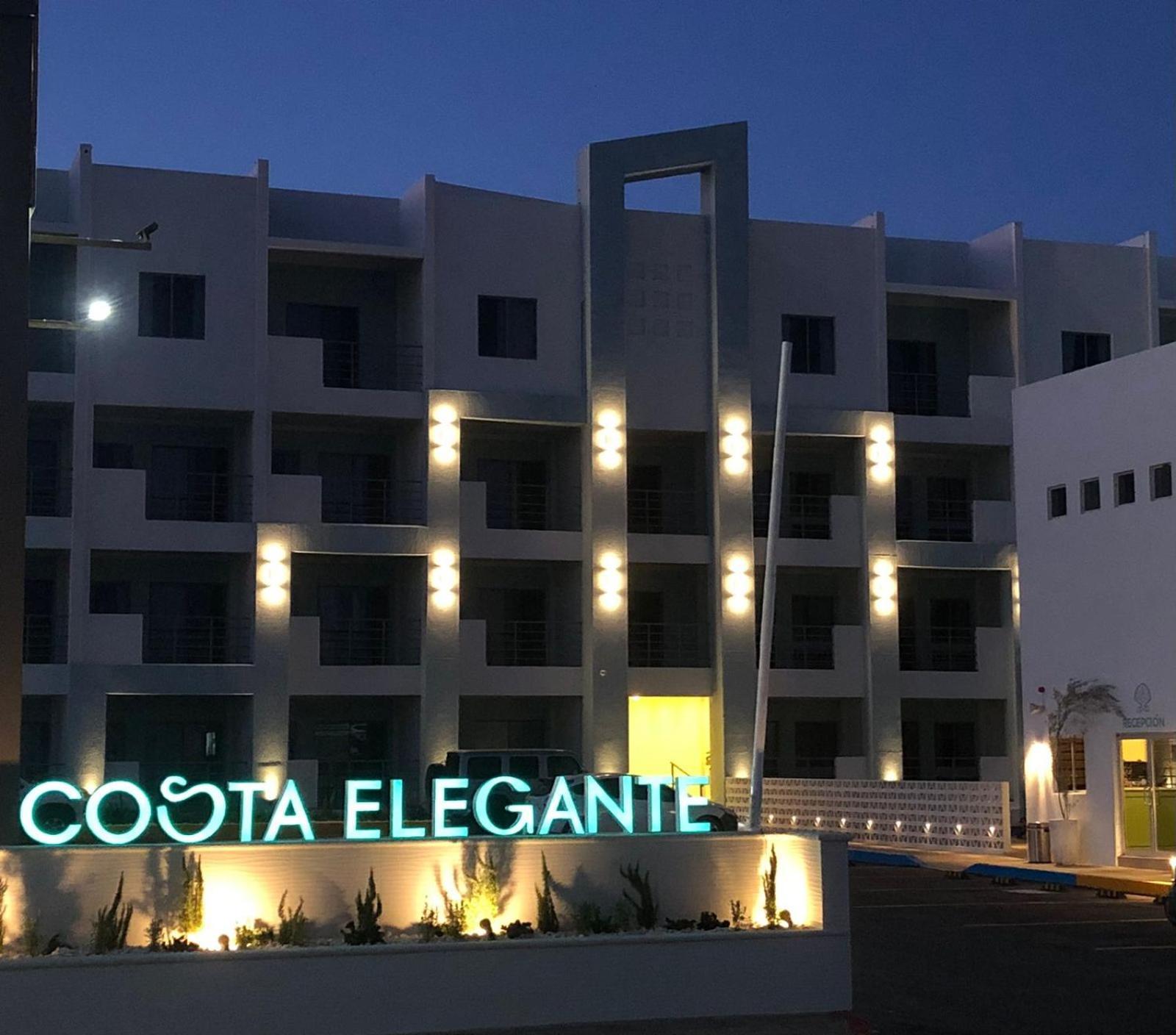 פורטו פנאסקו Costa Elegante Hotel & Suites מראה חיצוני תמונה
