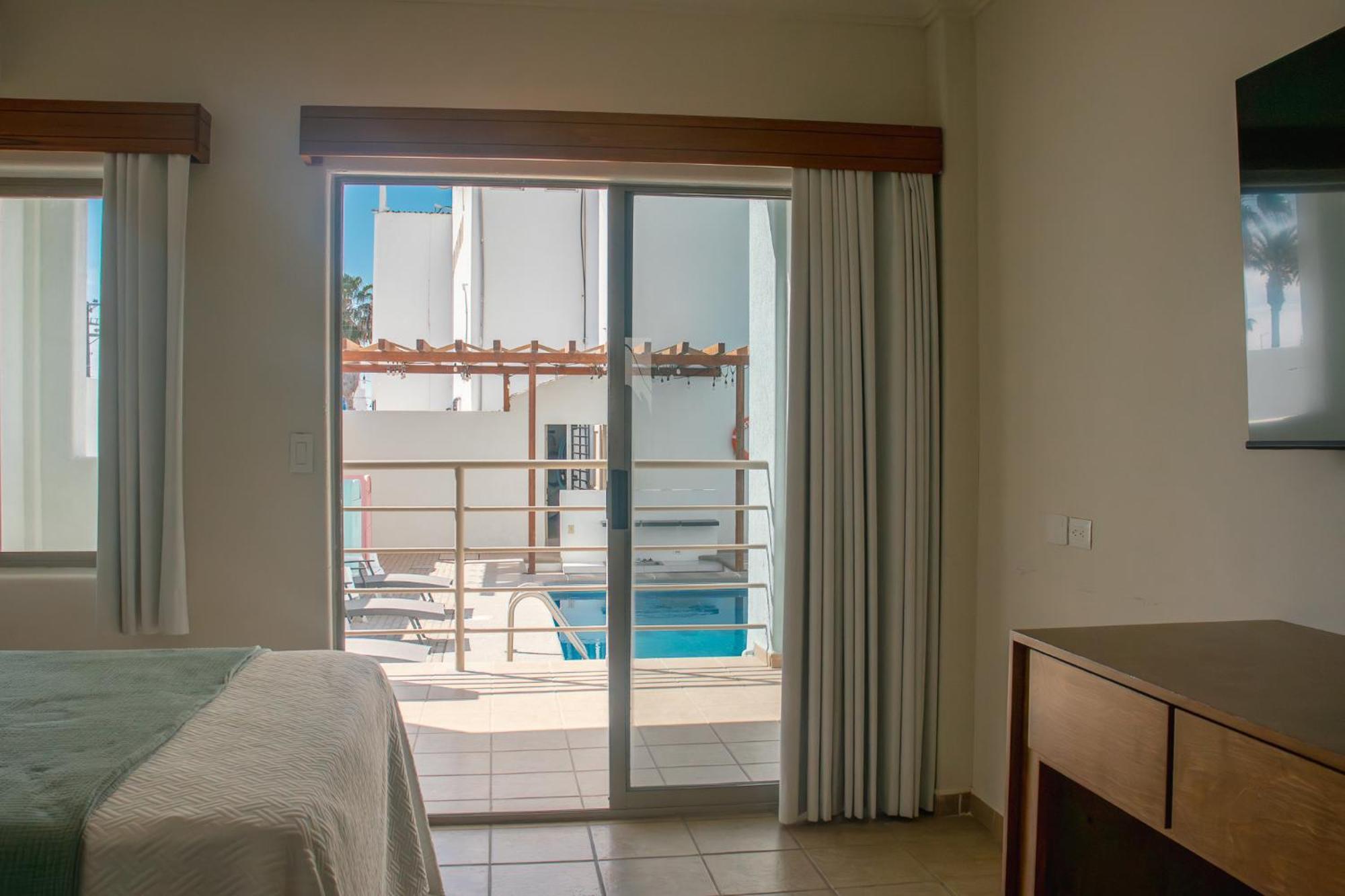 פורטו פנאסקו Costa Elegante Hotel & Suites מראה חיצוני תמונה