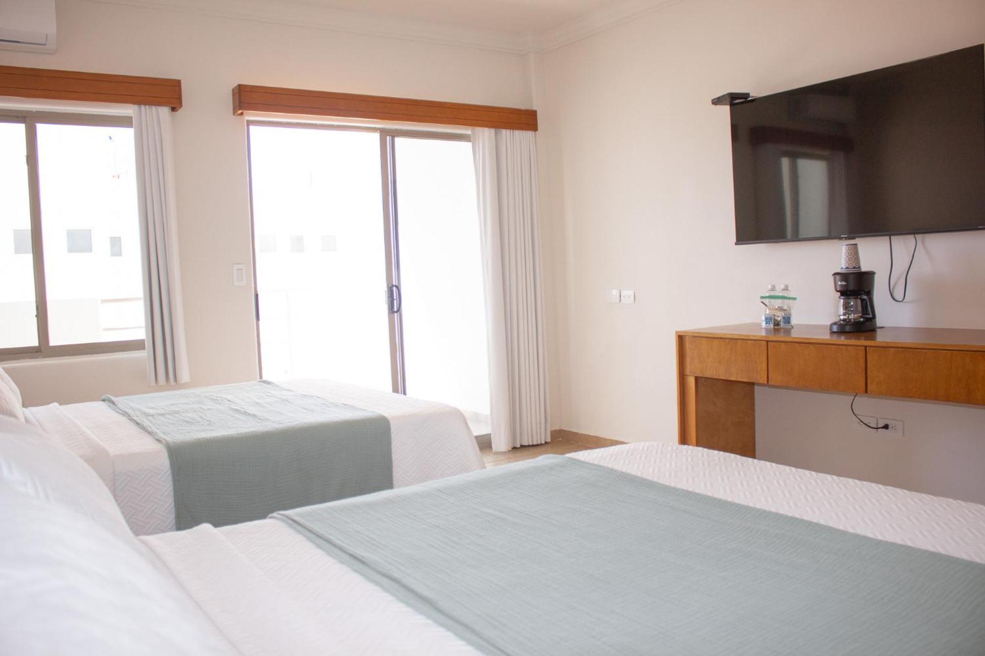 פורטו פנאסקו Costa Elegante Hotel & Suites מראה חיצוני תמונה